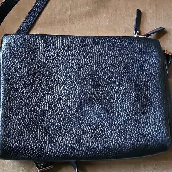 Kate Spade Bag Leather Black 3 Compartments 2 Zip Goldtone Hardware - Picture 3 of 13